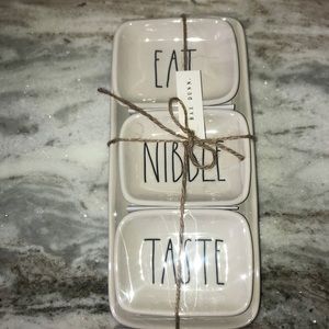 Rae Dunn serving set “eat, nibble, taste”